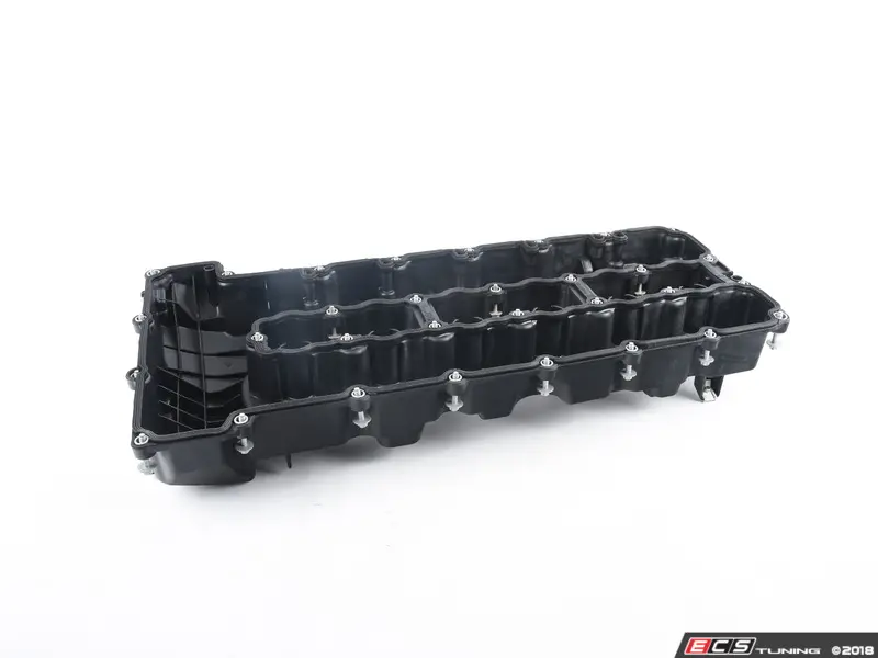 Assembled By ECS - 11127565284KT - Valve Cover upgrade kit