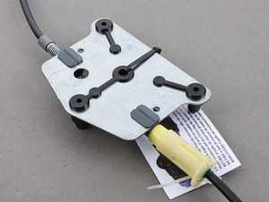 ES#3426799 - 8J0837461E - Window Regulator - Left - Does not include the window motor - Hudson - Audi