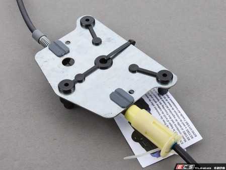 ES#3426799 - 8J0837461E - Window Regulator - Left - Does not include the window motor - Hudson - Audi