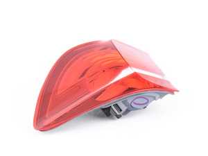 ES#2136255 - 63217220240 - F25 X3 Taillight for Fender - Genuine BMW - BMW