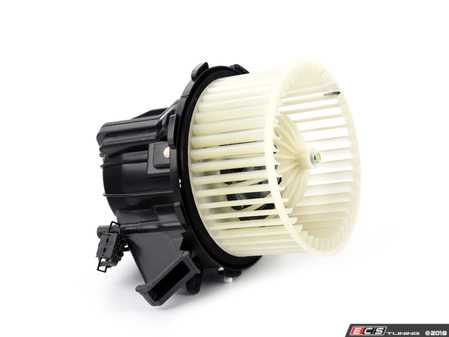 ES#3438623 - 8K1820021B - Blower Motor - Pushes air through the vent system - Hamburg Tech - Audi
