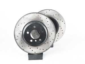 ES#3191261 - 34116775277CDKT - Cross-Drilled Brake Rotors - Front - This design removes performance robbing outgas and material dust caused by braking - StopTech - BMW