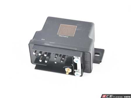 ES#2894097 - 0015459832 - Glow Plug Relay - Pre-glow time relay for the glow plugs - Vemo - Mercedes Benz