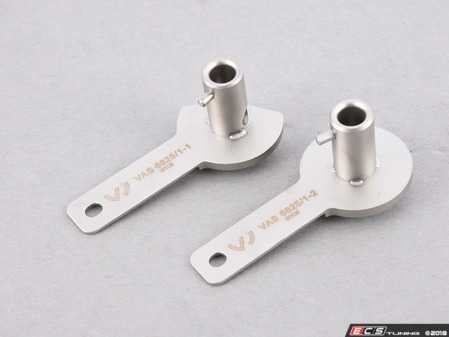 ES#3559039 - VAS68251 - Cleaning Tool - Secondary Air Adapter  - Adapter for secondary air cleaning tool VAS6828 - To be used on 3.0 TFSI applications - Genuine Volkswagen Audi - Audi