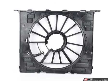 ES#3140751 - 17428638430 - FAN SHROUD - Genuine BMW - BMW