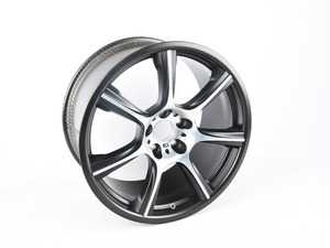 ES#3109952 - 36116873427 - F82 20" Light Alloy Hybrid Style 681M Wheel - Priced Each - 20x10.5 ET42 72.6CB - Genuine BMW - BMW