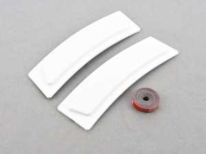 ES#3420901 - BM-0994-300 - Painted Front Bumper Reflectors - Alpine White - Clean up your front bumper with paint matched reflectors - AUTOTECKNIC - BMW