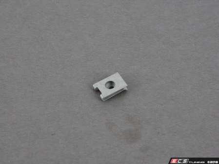 ES#2921756 - 51129901636 - Genuine C-CLIP NUT - Genuine BMW - BMW