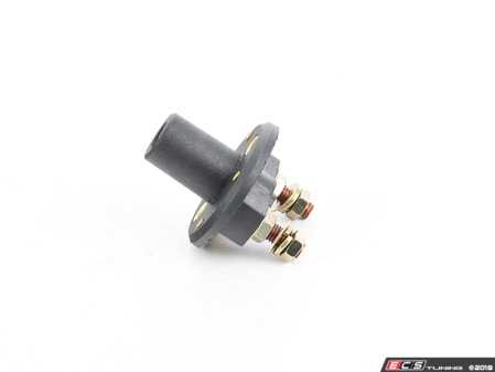 ES#3604638 - EL-LA45758 - Battery Disconnect Switch - 2 Terminal W/ Removable Key - Quickly shut down your battery in an emergency. - Rennline - Audi BMW Volkswagen Mercedes Benz MINI Porsche