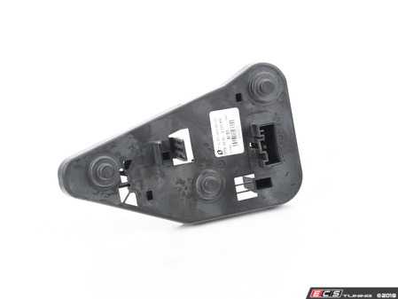 ES#174368 - 63213418439 - E83 Tailight Bulb Holder - Left - Genuine BMW - BMW