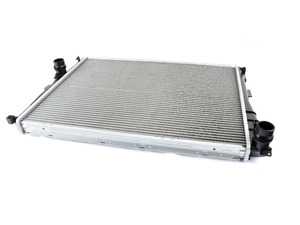 ES#3545367 - 3709 - Radiator - Standard replacement radiator - CSF - BMW