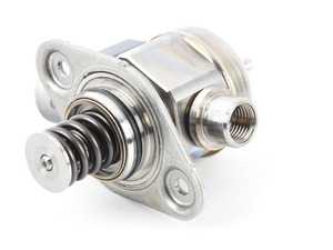 ES#3470665 - 06K127026C - High Pressure Fuel Pump - Fuel pump located on top of the engine - Bosch - Volkswagen