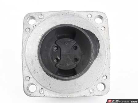 ES#2518089 - 1662400518 - Transmission Mount - Reduce driveline vibrations with a new mount! - Genuine Mercedes Benz - Mercedes Benz