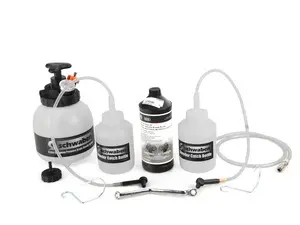 Brake Fluid Flush Kit - Level 2