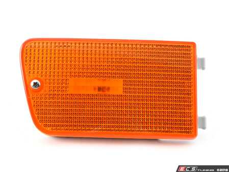 ES#3551636 - 96463141200 - Front Side Marker Assembly - Right - Replacement side marker assembly - URO - Porsche