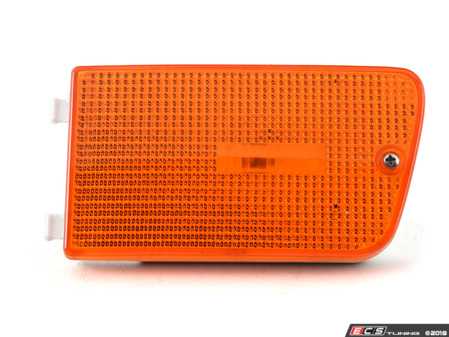 ES#3551635 - 96463141100 - Front Side Marker Assembly - Left - Replacement side marker assembly - URO - Porsche