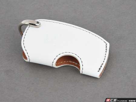 ES#3176016 - 7105-0112 - Small Key Case - White - Protect your keys & your interior with this stylish key case - 3D Design - BMW