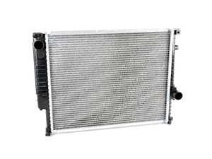 ES#3545326 - 2526 - Radiator - OE style standard replacement radiator. - CSF - BMW