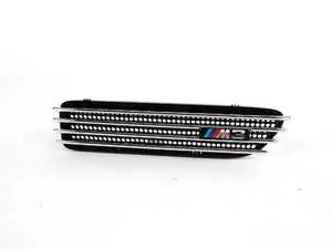 E46 M3 Fender Grille - Right Side