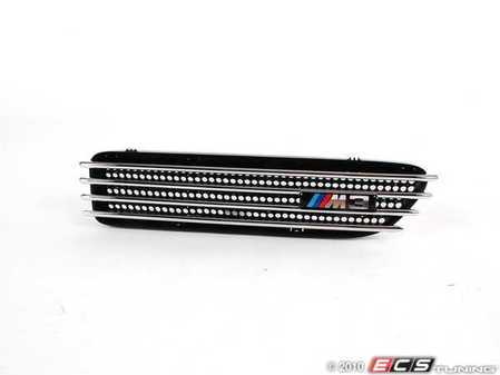 ES#77804 - 51132694608 - E46 M3 Fender Grille - Right Side - E46 M3 right side fender grille - Genuine BMW - BMW