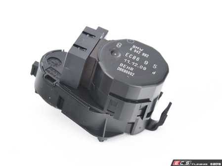 ES#176920 - 64116942992 - E63 Actuator - Right Footwell Flap - Genuine BMW - BMW
