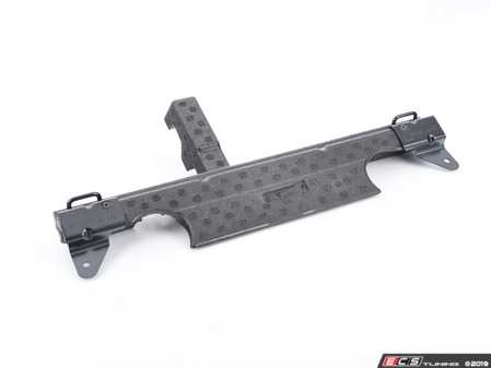 ES#2787160 - 51477363430 - PARTITION PANEL INSERT, CENT - Genuine BMW - BMW