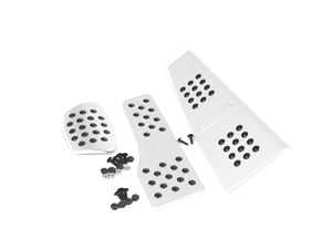 ES#2840370 - P716259SILVER - 3 Piece Pedal Set - Rubber Grip - Silver - Throttle, Brake, and Dead Pedal - Rennline - Porsche