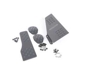 ES#2840285 - P706051BLACK - Rennline 4-Piece Rubber Grip Pedal Set - Black - Improve the look of your interior and fine-tune your driving experience - Rennline - Porsche