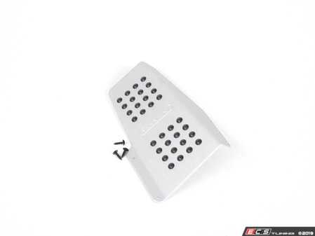 ES#2840264 - P53SILVER - Rennline Rubber Grip Dead Pedal - Silver - Improve the look of your interior with a matching dead pedal - Rennline - Porsche