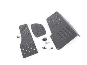 ES#2840247 - P452213BLACK - Rennline 3-Piece Perforated Pedal Set - Black - Improve the look of your interior and fine-tune your driving experience - Rennline - Porsche