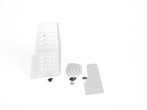 ES#2840236 - P442213SILVER - Rennline 3-Piece Perforated Pedal Set - Silver - Improve the look of your interior and fine-tune your driving experience - Rennline - Porsche