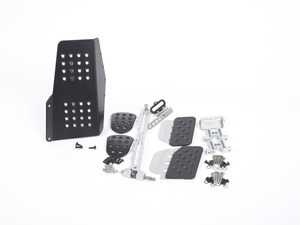 ES#2839168 - A121P2113BLKSLV - Rennline (Rev2) - 4PC Pedal Set - Perforated - Black Pedals / Silver Extensions - Throttle, Clutch, Brake, and Dead Pedal - Rennline - Porsche
