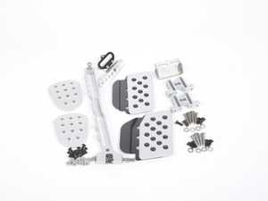 ES#2839175 - A121P21SLVBLK - Rennline (Rev2) - 3PC Pedal Set - Perforated - Silver Pedals / Black Extensions - Throttle, Brake, Clutch - Rennline - Porsche