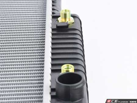 ES#2972468 - 17111723468 - RADIATOR  - Nissens - 