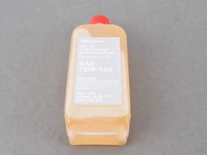 ES#197413 - 83222282583 - Motorsport Rear Differential Fluid (SAF-XJ+FM) - .5 Liter - Includes friction modifiers to reduce noise during low speed cornering. Featuring a new translucent bottle from BMW. - Genuine BMW - BMW