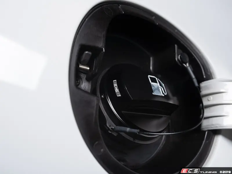 Smittybilt Billet Gas Cover Black 75008 - Kenny Nwokoye