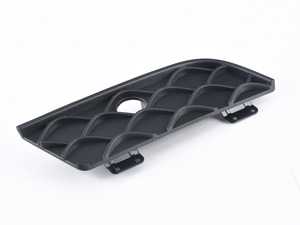 ES#2068299 - 2048855323 - Rear Tow Hook Cover - For access to the towing eye mount - Genuine Mercedes Benz - Mercedes Benz