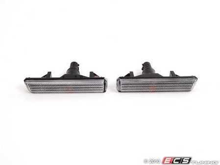 ES#2090768 - 63137165845 - Clear Fender Sidemarker Kit - Pair - This kit incldues both left and right side OEM sidemarkers - Genuine BMW - BMW