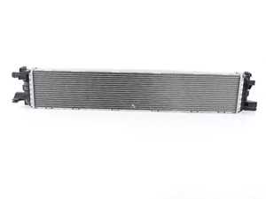 ES#3419593 - 8K0145804H - Supercharger Radiator - Center - This is the small radiator under the main radaitor - Behr - Audi