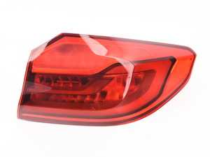 ES#3193640 - 63217376470 - Taillight for Fender - Genuine BMW - BMW