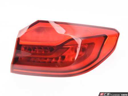 ES#3193640 - 63217376470 - Taillight for Fender - Genuine BMW - BMW