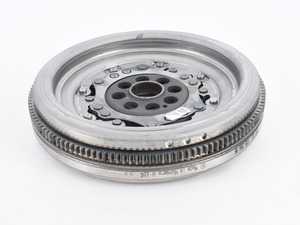 ES#2102793 - 06J105266AE - 6-Speed DSG Flywheel - Connects the engine to the dual clutch gearbox. - Genuine Volkswagen Audi - Volkswagen