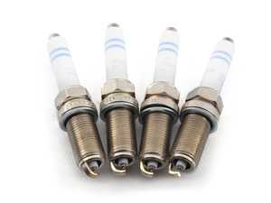 ES#3639456 - 06k905601dKT1 - Spark Plugs - Set Of Four - Platinum plugs to keep your engine running strong - Bosch - Audi Volkswagen