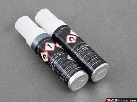 ES#3587799 - 911095933236B4 - Touch-Up Paint Set - Seal Grey Metallic - Includes paint and clear lacquer - Genuine Porsche - Porsche