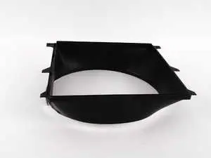 E30 Fan Shroud