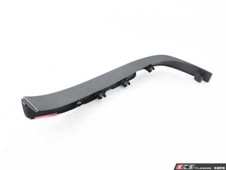 ES#402571 - 5N0853817C9B9 - Rear Left Wheel Arch Moulding - Located on the lower section on the bumper - Genuine Volkswagen Audi - Volkswagen