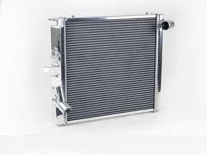 ES#3477919 - 7067 - Performance Radiator - Right Side  - Upgrade to CSF Performance Radiators to exceed keep your Porsche cool on the track - CSF - Porsche