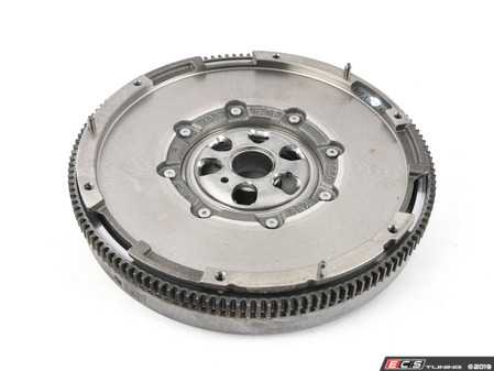 ES#2741688 - 03L105266CC - 6-Speed Manual Flywheel - Sachs - Dual-mass replacement - Genuine Volkswagen Audi - Volkswagen