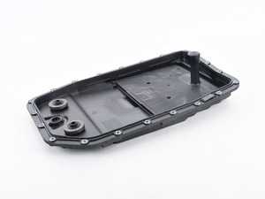 ES#3672766 - 24152333903 - Meyle Automatic Transmission Pan & Filter Kit - GA6HP26Z - Includes a pan, gasket, integrated filter, control unit plug, and installation hardware - Meyle - BMW