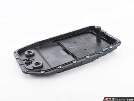ES#3672766 - 24152333903 - Meyle Automatic Transmission Pan & Filter Kit - GA6HP26Z - Includes a pan, gasket, integrated filter, control unit plug, and installation hardware - Meyle - BMW